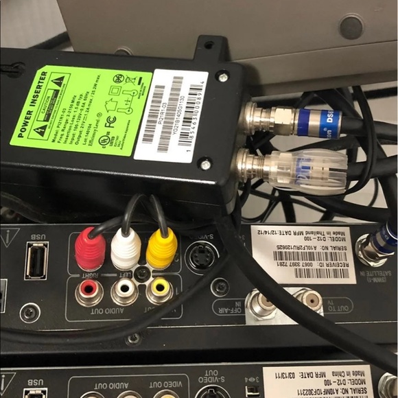 Directv boxes 4 pcs - Picture 3 of 3